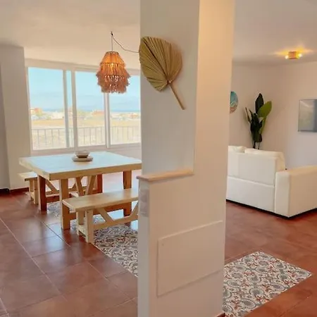Casa Bamboo Corralejo, Espacioso, Piscina Y Parking Apartament