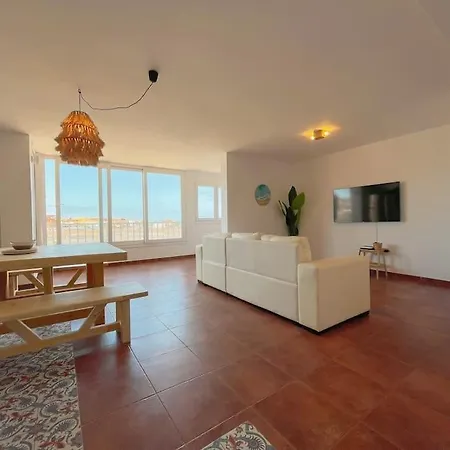 Casa Bamboo Corralejo, Espacioso, Piscina Y Parking Apartment *