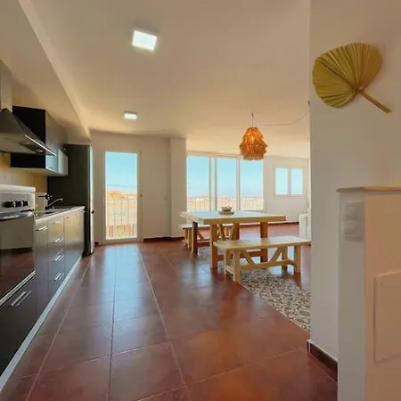Casa Bamboo Corralejo, Espacioso, Piscina Y Parking Apartment Corralejo