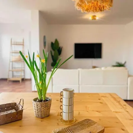 Casa Bamboo Corralejo, Espacioso, Piscina Y Parking Corralejo